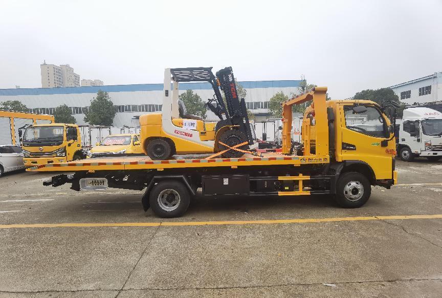 JAC full-landed one tow two wrecker truck