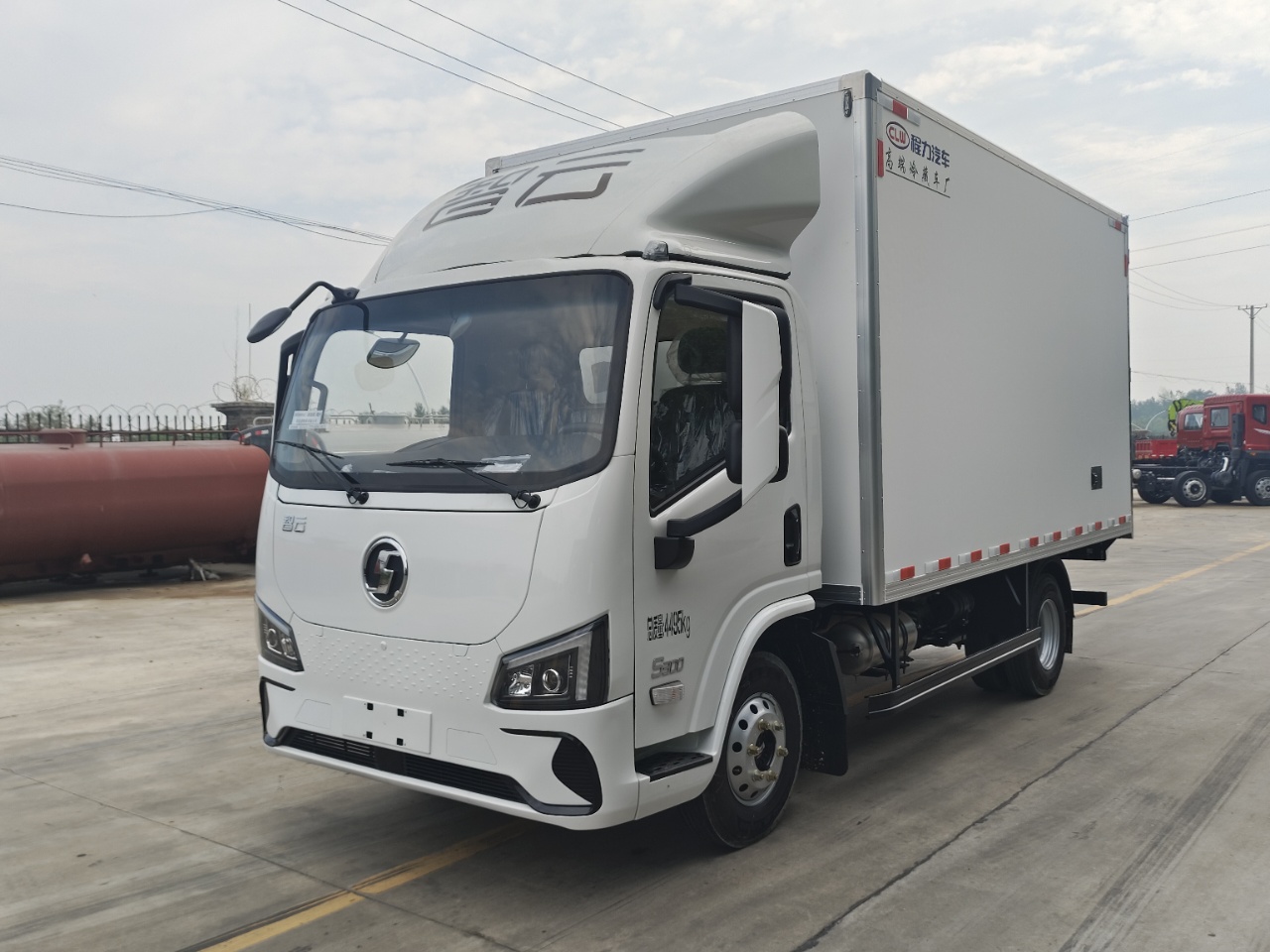 Shacman electric refrigerator truck